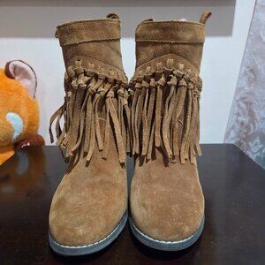 Sbicca vintage collection suede boots